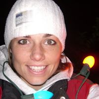 Ellie Larson Photo 18