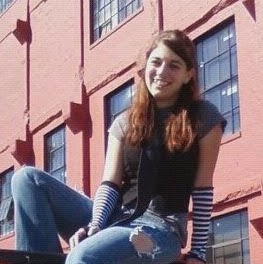 Candice Thompson Photo 20
