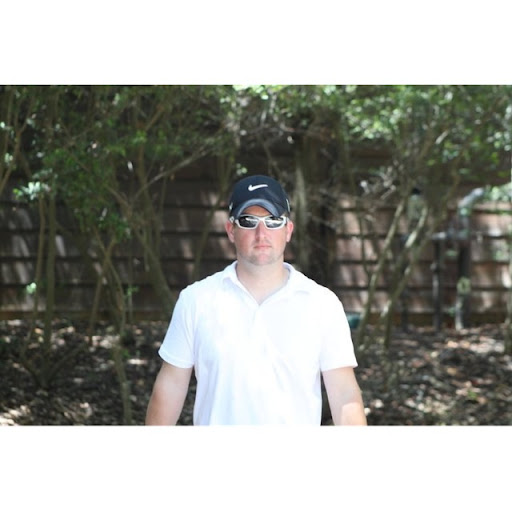 Brad Vaughn Photo 15