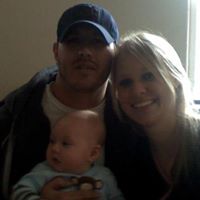 Janet Salas Photo 16