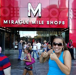 Adrianne Roberts Photo 15