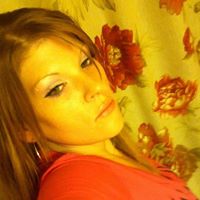 Laurie Nesbitt Photo 6