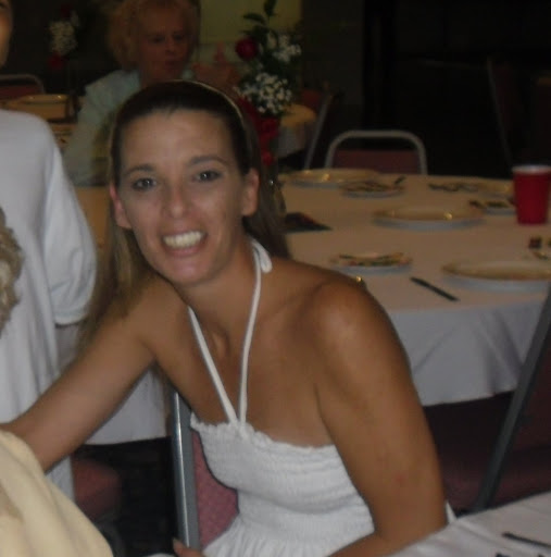 Tammy Robinson Photo 19