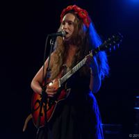 Amy Miles Photo 17