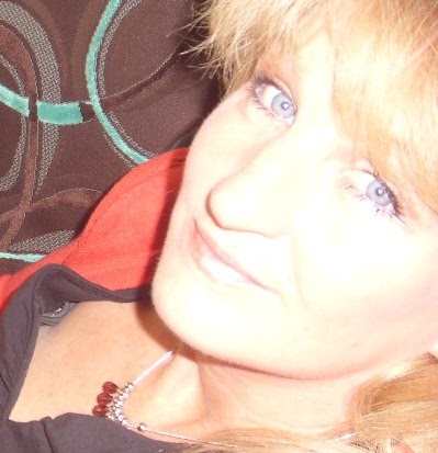 Carol Cross Photo 11