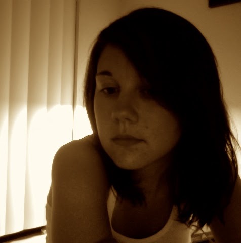 Katie Wilson Photo 6