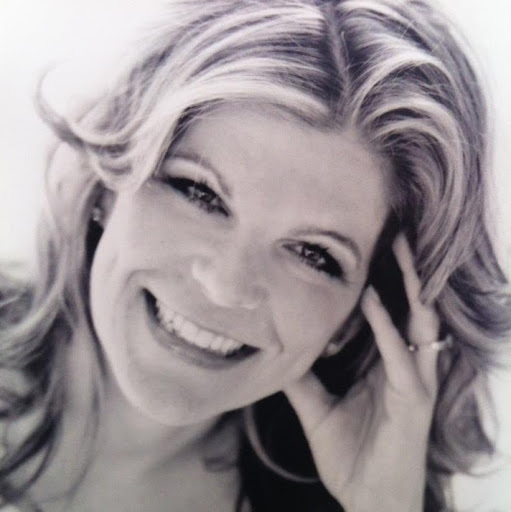 Christine Andrews Photo 17