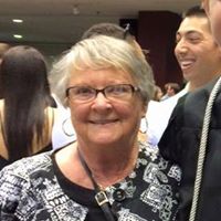 Sally Larson Photo 28