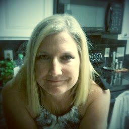 Cheryl Robertson Photo 16
