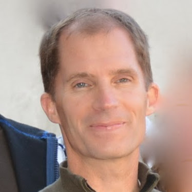 Warren Lloyd Photo 15