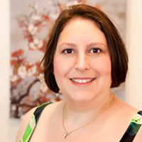 Amy Rosenthal Photo 26