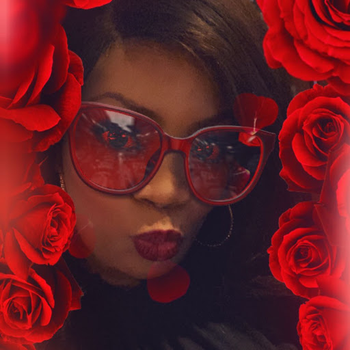 Angie Powell Photo 11