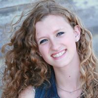Sarah Gillman Photo 15