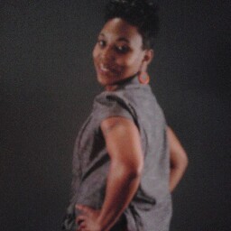 Latoya Roberson Photo 7