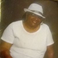 Sandra Reece Photo 14