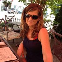 Angela Treadway Photo 19