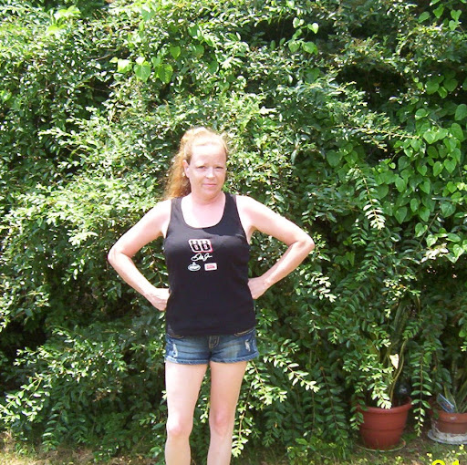 Sandra Hinton Photo 1