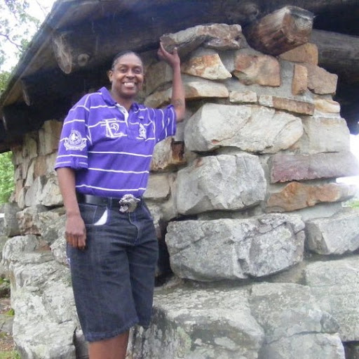 Wanda Dillard Photo 17