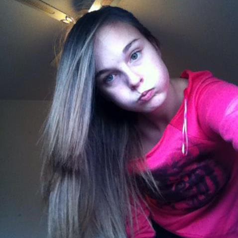 Sara Dawson Photo 14