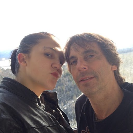 Kristina Saunders Photo 18