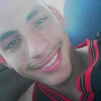 Bayron Torres Photo 1