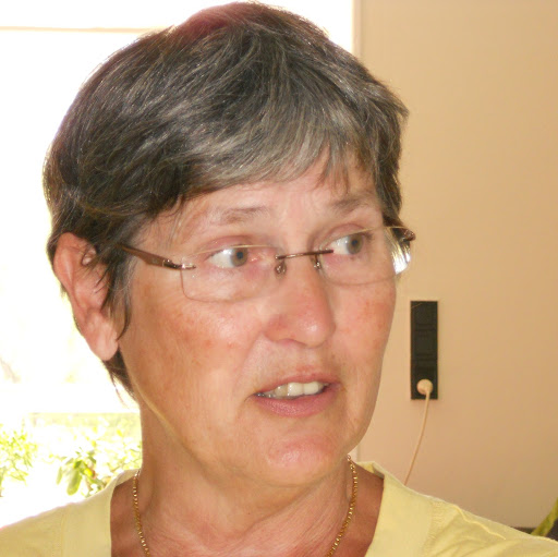 Alice Hansen Photo 38