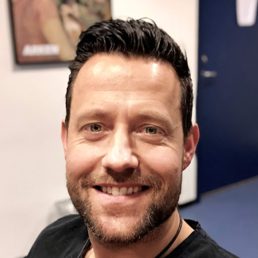 Daniel Hansen Photo 42