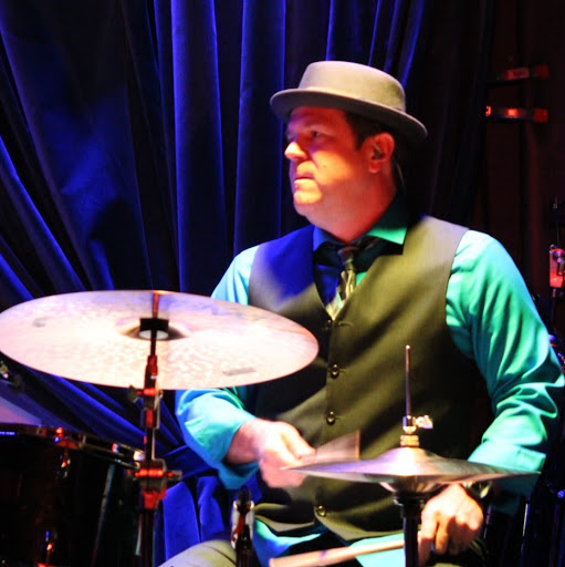 Eric Halvorson Photo 34