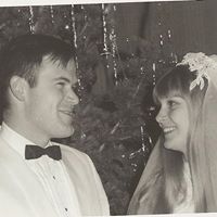 Joyce Dixon Photo 35