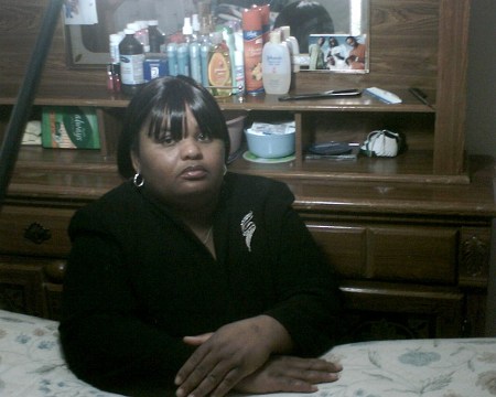 Angela Hudson Photo 29