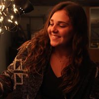 Laura Bernard Photo 35