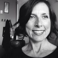 Heather Abernethy Photo 16