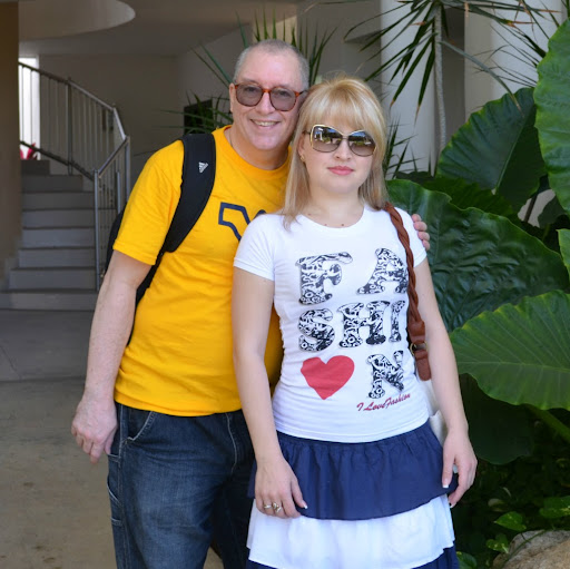 Johnny Watkins Photo 6