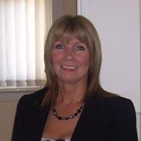 Betty Robertson Photo 10