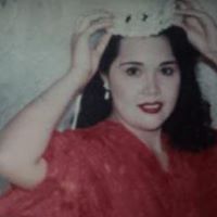 Rebecca Gutierrez Photo 20