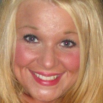 Amy Andersen Photo 38