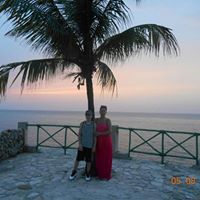 Lynn Macintyre Photo 7