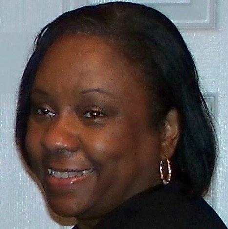 Phyllis Simmons Photo 10