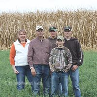 Sara Richter Photo 15