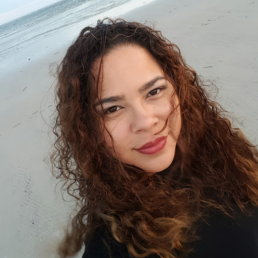 Jeannette Fernandez Photo 18