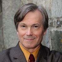 Joseph Quinn Photo 47