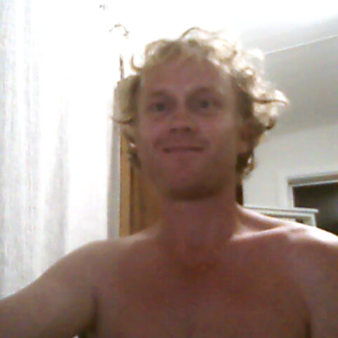 Steven Macdonald Photo 29