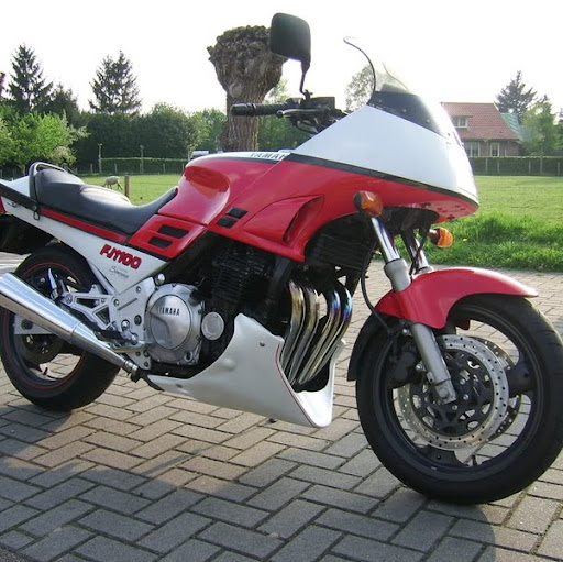 Kenny Fuller Photo 15