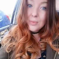 Natalie Nicholson Photo 19