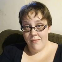 Julie Holbrook Photo 32