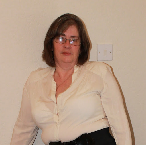 Sue Dean Photo 20