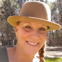 Stacy Rains Photo 24