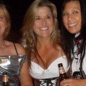 Michele Webb Photo 23