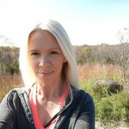 Michelle Burr Photo 21