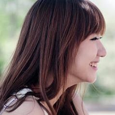 Christine Sim Photo 4